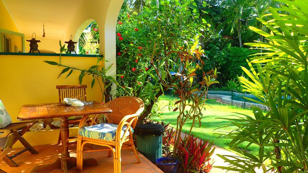 Villa Marine Holiday Apartments Cairns Yorkeys Knob Oda fotoğraf